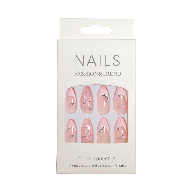 Stylische Acryl-Nagelkunst Brehn