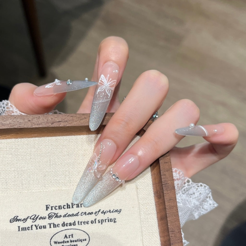 Dekorative Nagelkunst Brehn