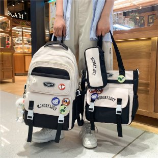 Verspielter Grafik-Rucksack Brehn