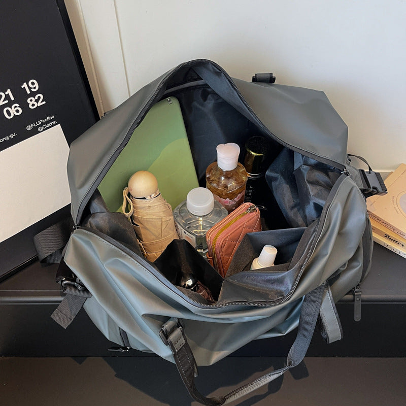 Sportliche Reisetasche Mit Maximaler Funktionalität Brehn