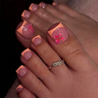 Kunstvolle Fußnagelkunst mit floralen Akzenten Brehn