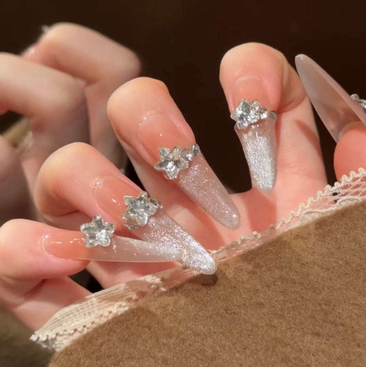 Glamouröses Acryl-Nagelset Brehn