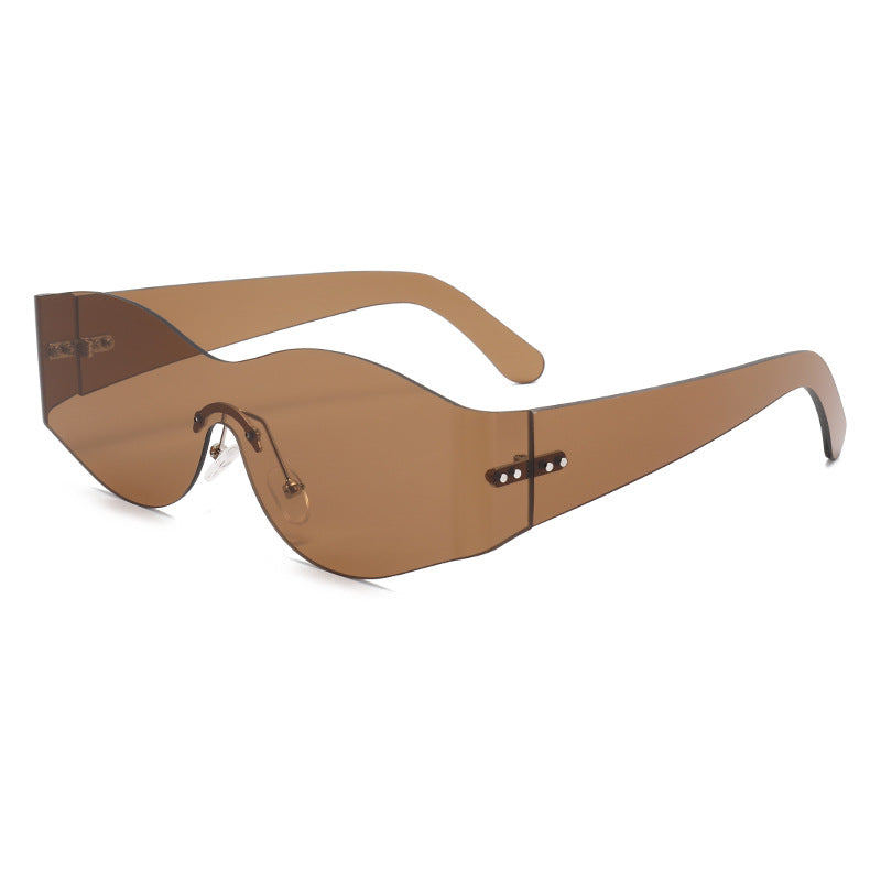 Damen modische Sonnenbrille im futuristischen Look Brehn