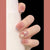 Kreatives Nageldesign mit floralen Akzenten Brehn