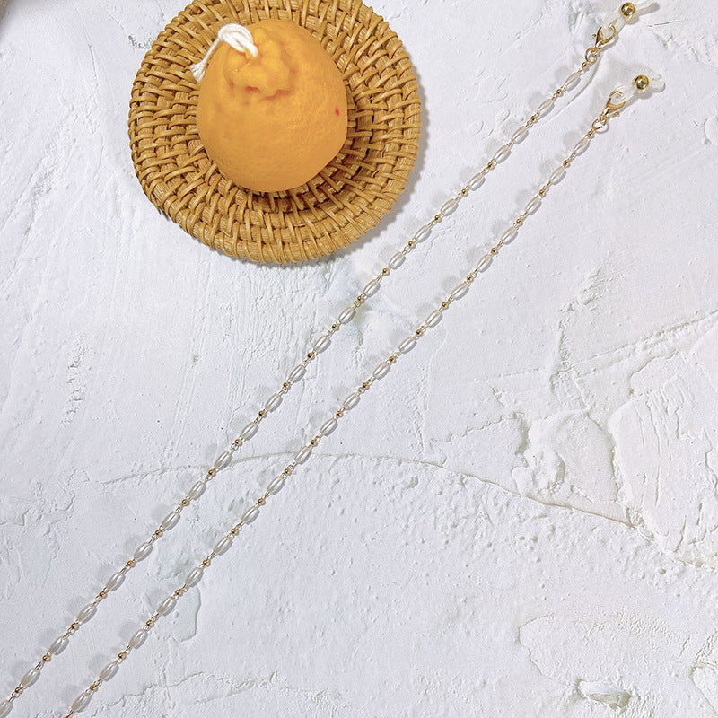 Elegante Brillenhalterkette mit Perlen Brehn
