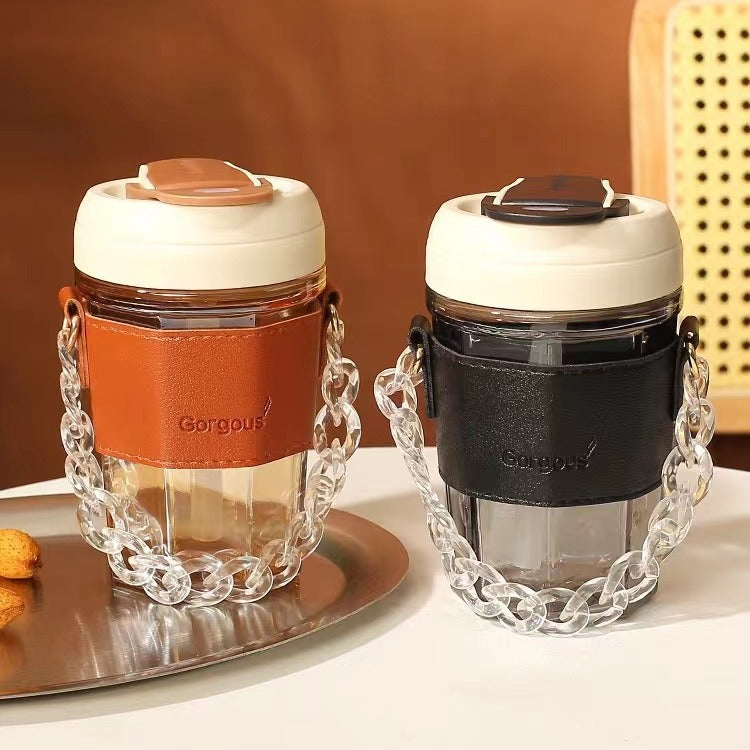 Damen trendiger Glasbecher mit Ketten-Tragegurt Brehn