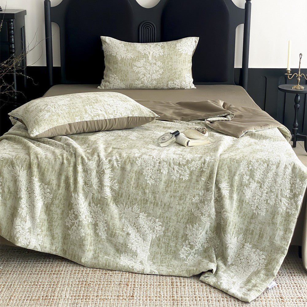 Dezentes Bettwäscheset aus Baumwoll-Perkal mit tonalem Jacquard-Muster
