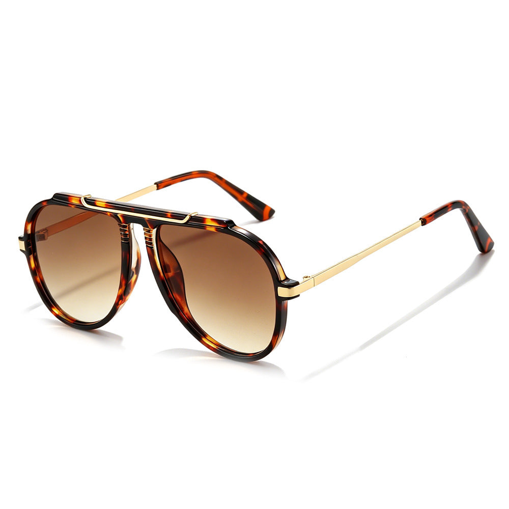 Stylische Gradient Shield Sonnenbrille Brehn
