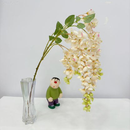 Elegante hängende Blumenarrangement