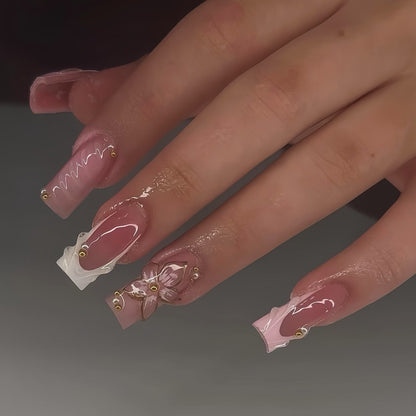 Elegante Floral Dekorierte Drucknägel Brehn