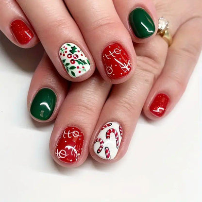 Künstlerische winterliche Nail Art Brehn
