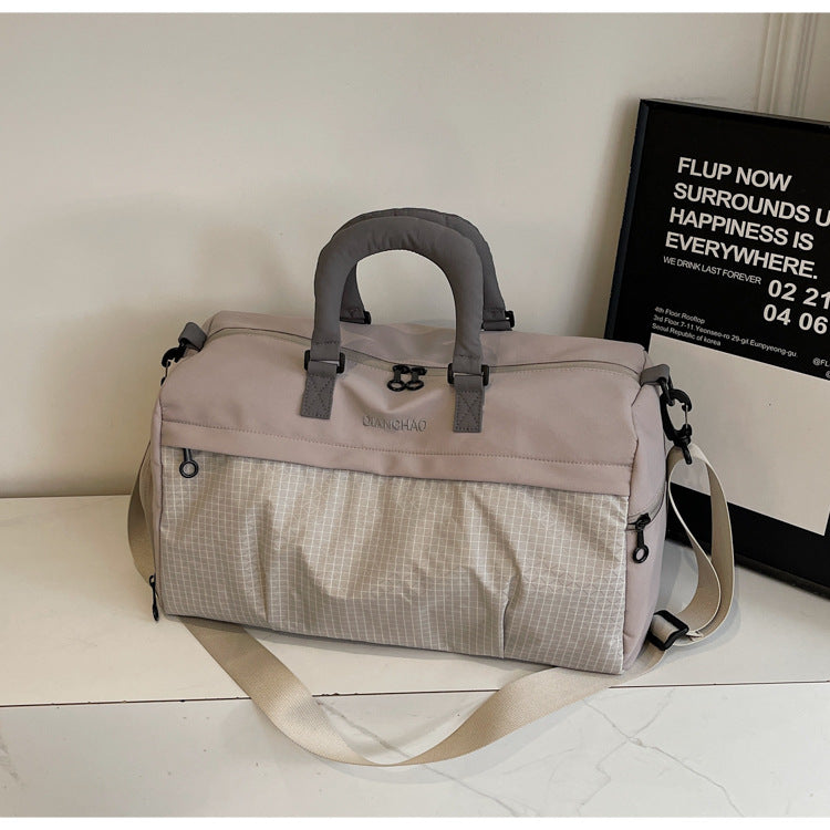 Sportliche Reisetasche Mit Vielseitigen Einkaufsoptionen Brehn