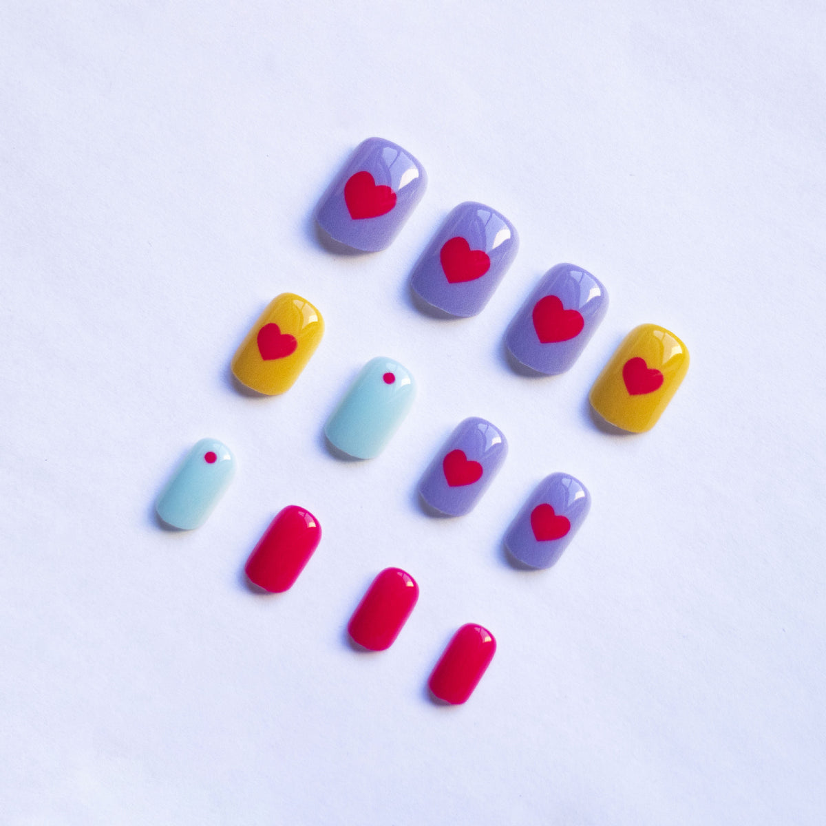Künstlerisches Herz-Muster Nagelkunst Set