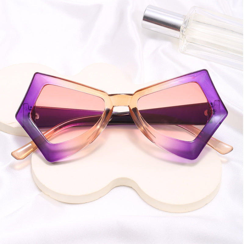 Damen polygonale Sonnenbrille im extravaganten Design Brehn
