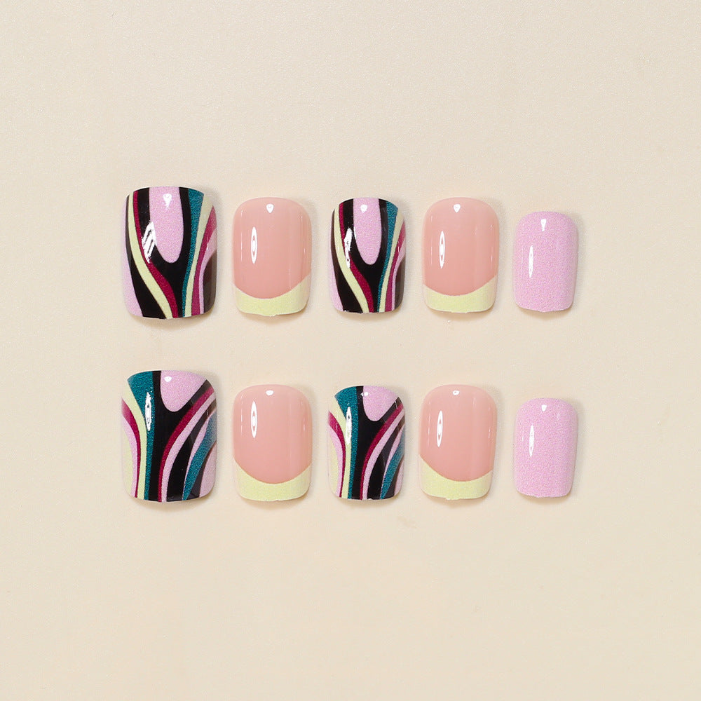 Künstlerisches französisches Nageldesign Brehn