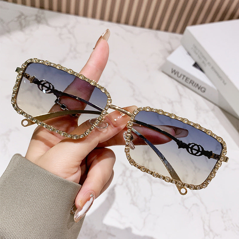 Damen elegante quadratische Sonnenbrille mit luxuriösem Strassrahmen Brehn