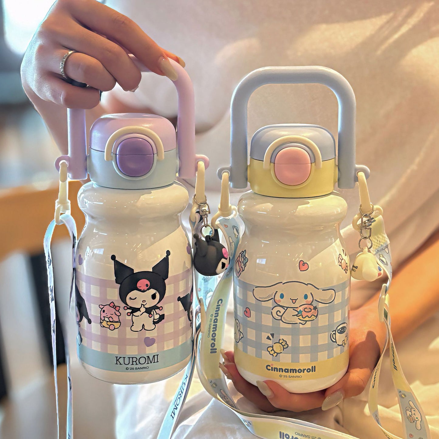 Damen Trinkflasche mit stylishem Kuromi-Design Brehn