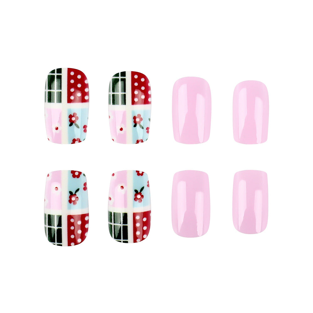 Künstlerisches Patchwork Nagelkunst Brehn