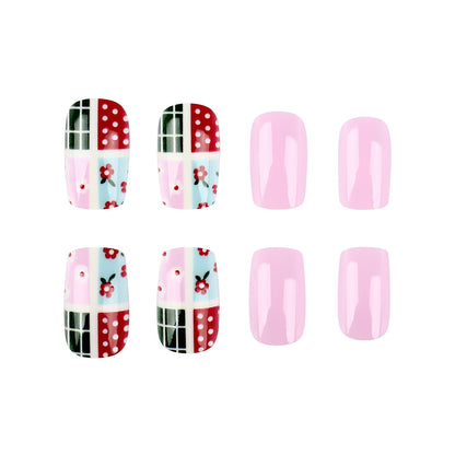 Künstlerisches Patchwork Nagelkunst Brehn