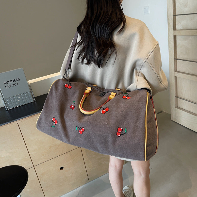 Elegante bestickte Reisetasche Brehn