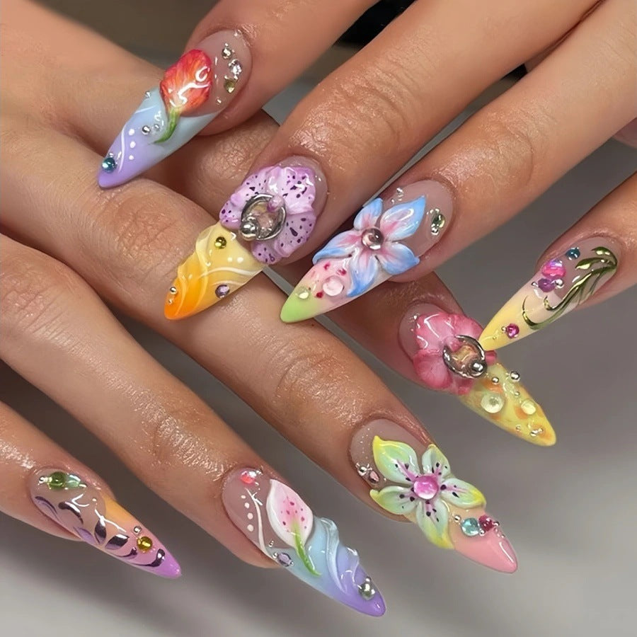 Künstlerische 3D Blumen Nagelerweiterungen Brehn