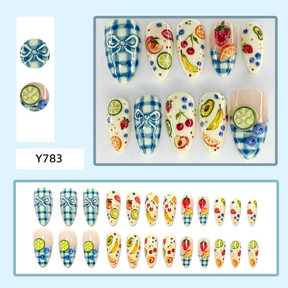Kreatives Nageldesign-Set mit Fruchtmotiven Brehn