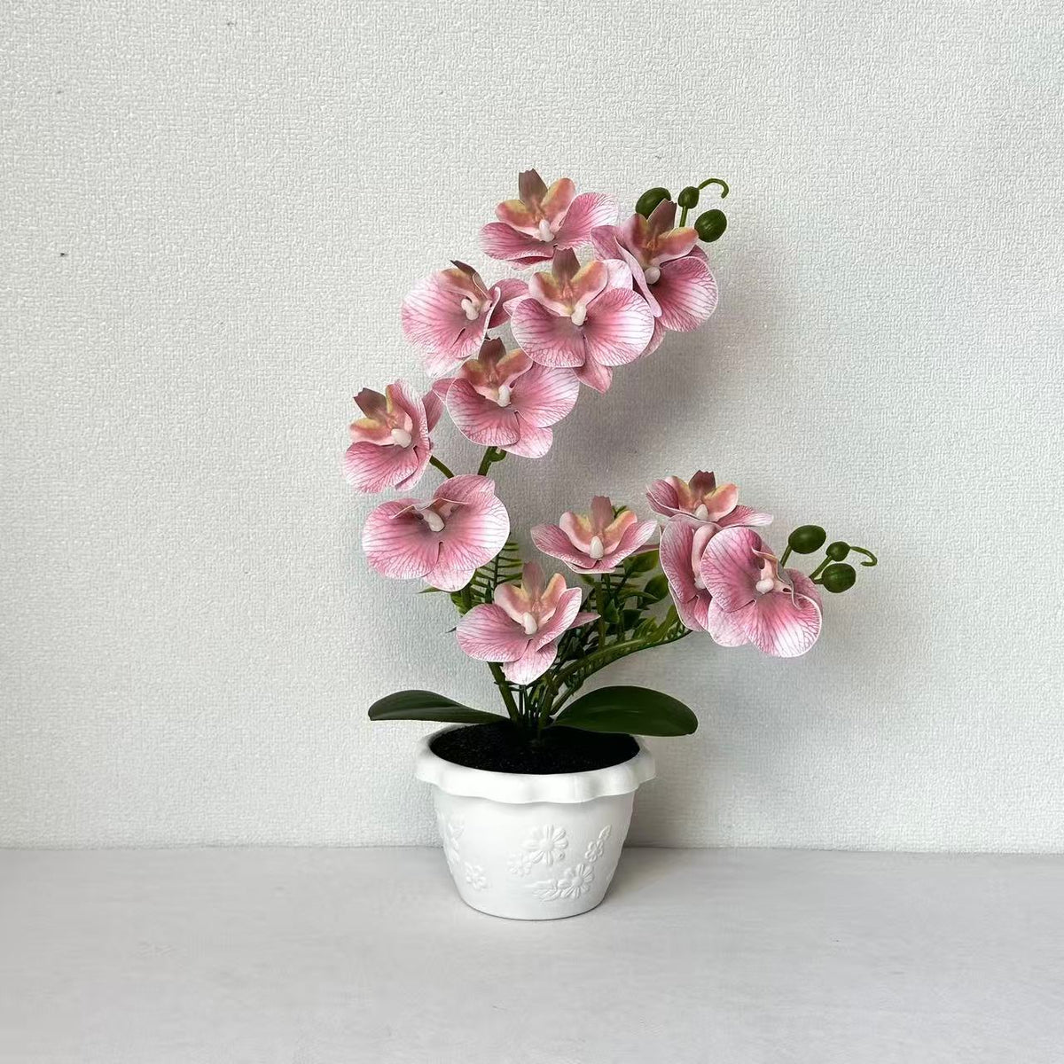 Elegante Künstliche Orchideen Blumenarrangement für die Innendekoration Zuhause