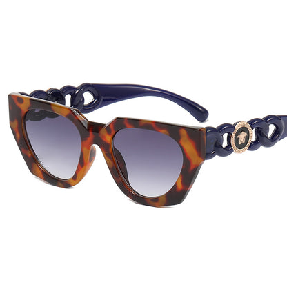 Damen modische Sonnenbrille mit extravagantem Design und luxuriösen Details Brehn