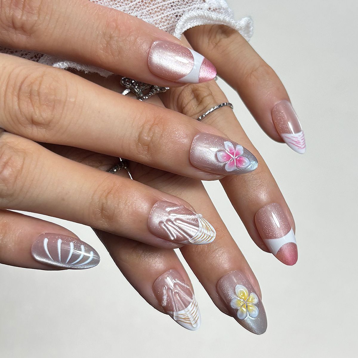Künstlerisches Press-On Nagelspitzen-Set Brehn
