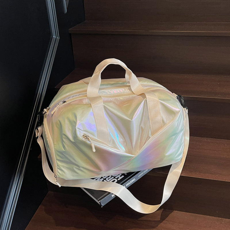 Sportliche Reisetasche Mit Elegantem Faltendesign Brehn