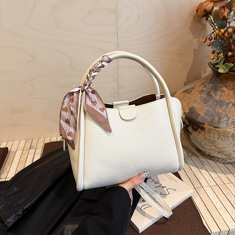 Elegante Texturierte Handtasche