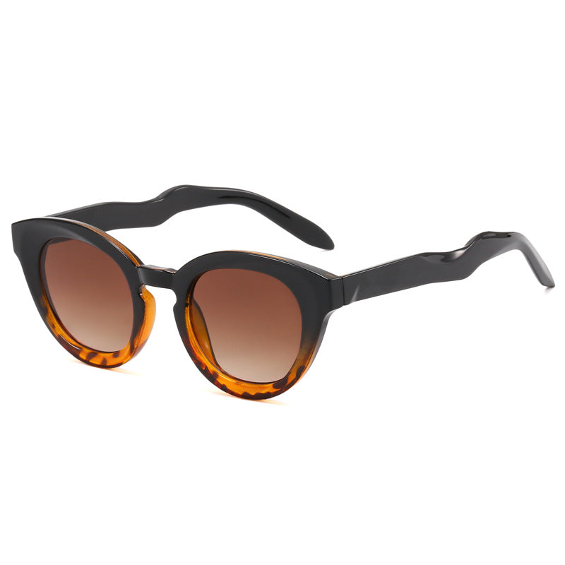 Damen modische Sonnenbrille mit feline Features Brehn