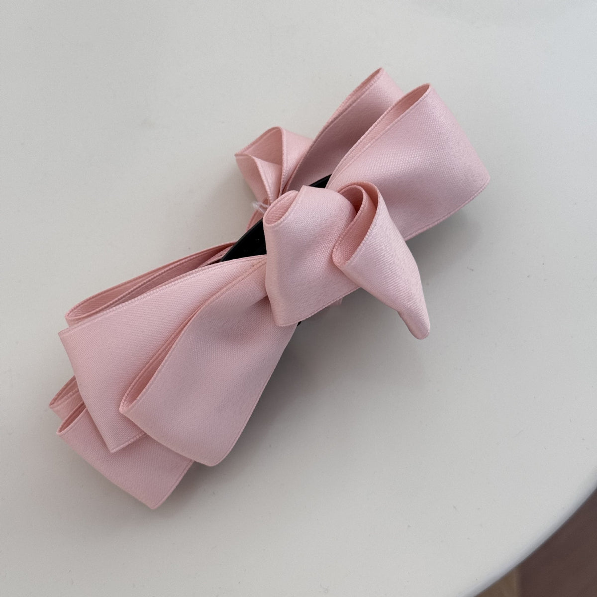 Elegante Satin Haarklammer Brehn
