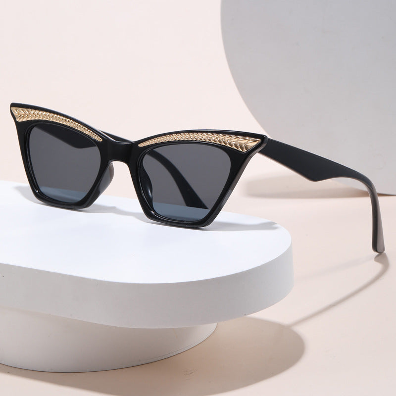 Damen Cat-Eye Sonnenbrille mit luxuriösem Detail Brehn