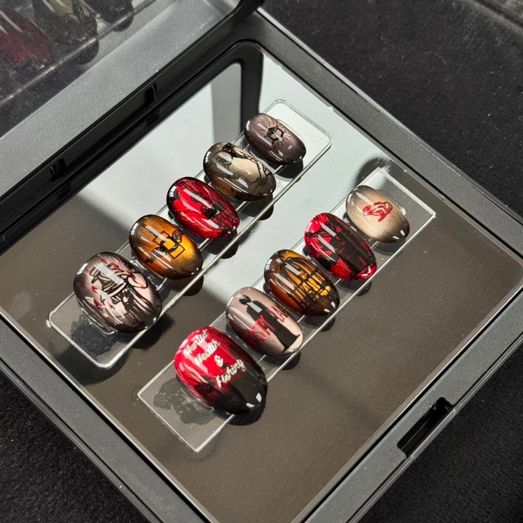 Künstlerisches Kaffee-inspiriertes Press-On Nagelkunst Set Brehn