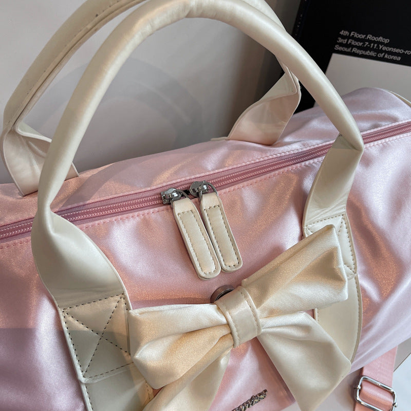 Damen Sportliche Reisetasche mit verstellbarem Schultergurt Brehn