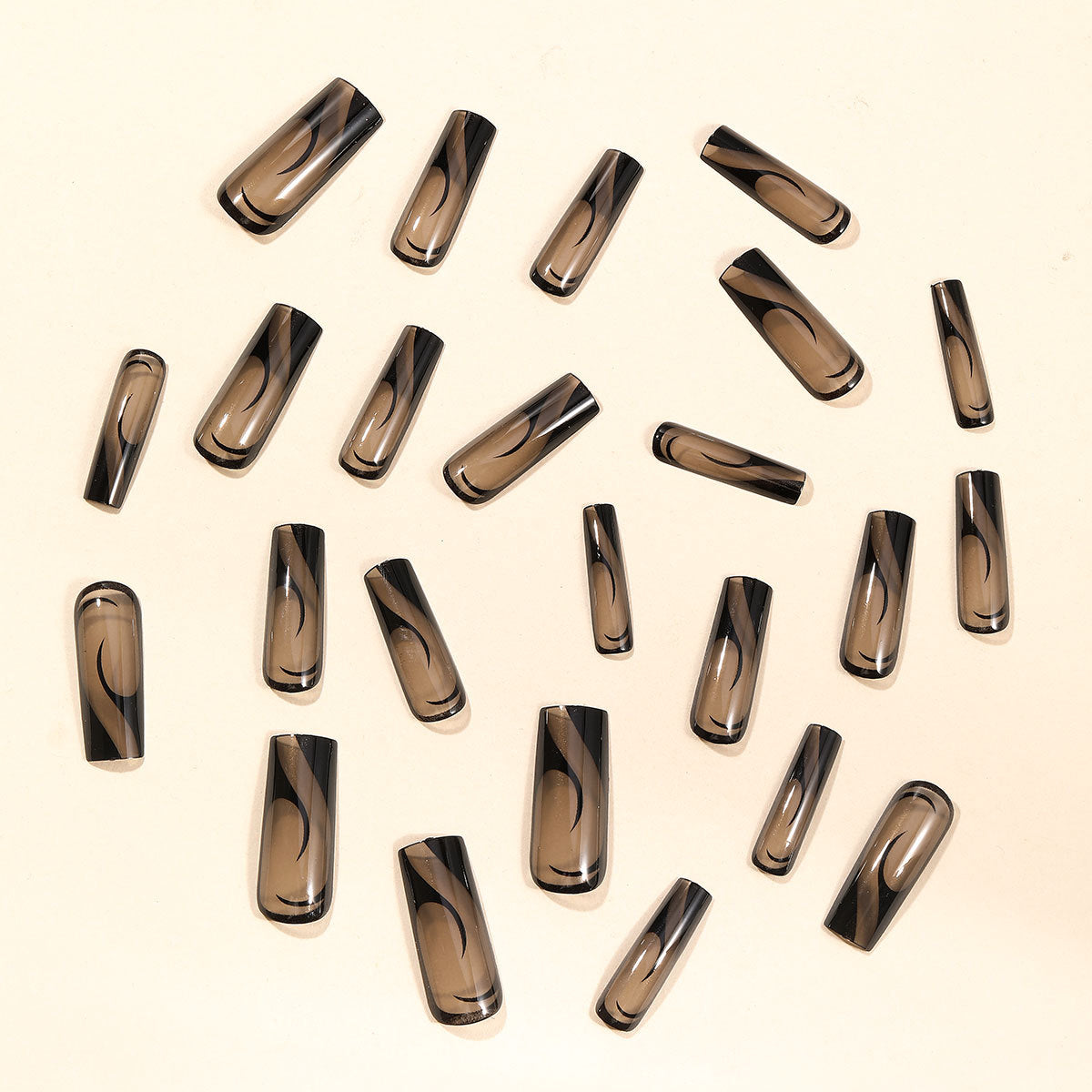 Stylische Abstract 3D Nagelkunst Verlängerungen Brehn