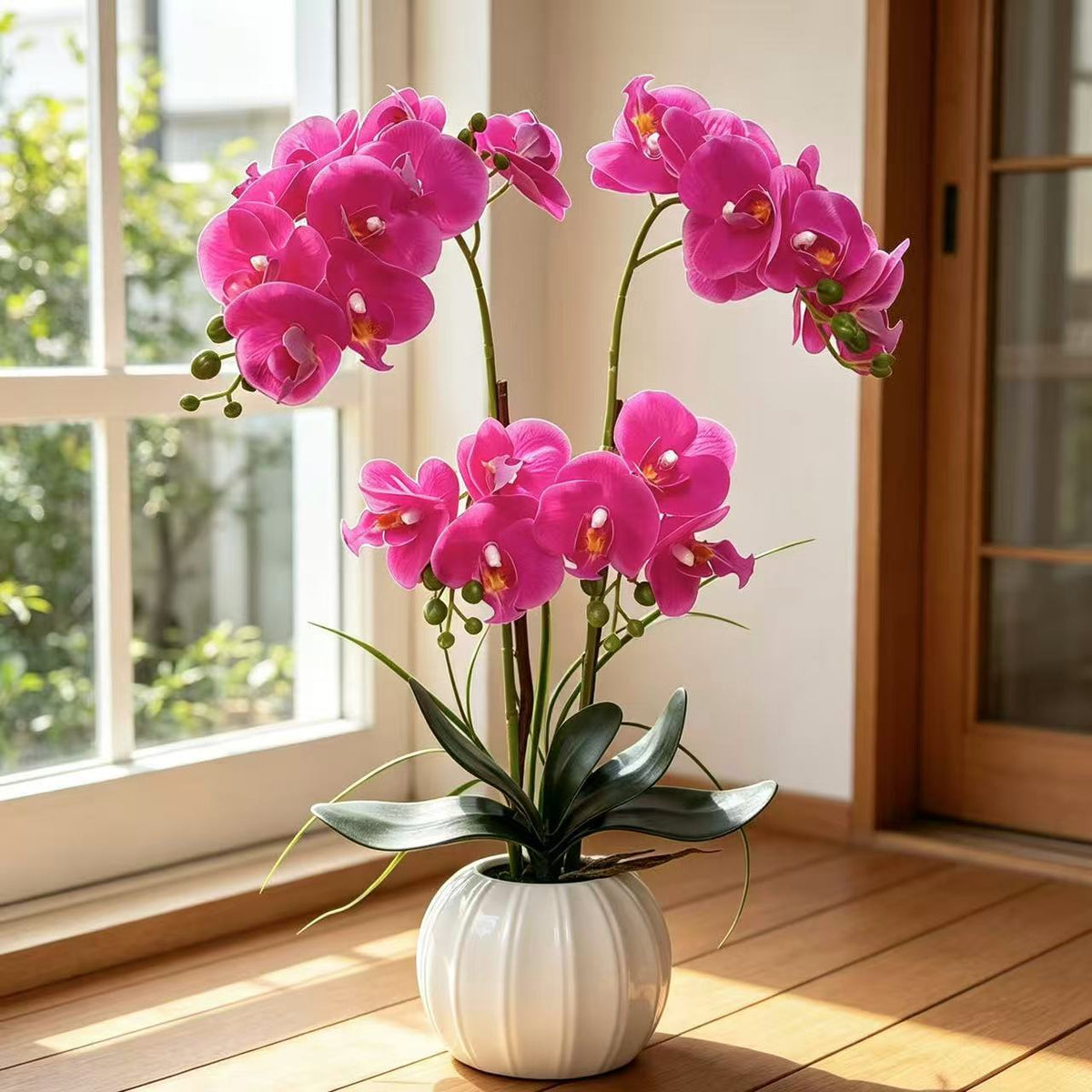 Lebensechte Dekorative Orchideenarrangement für die Home Display