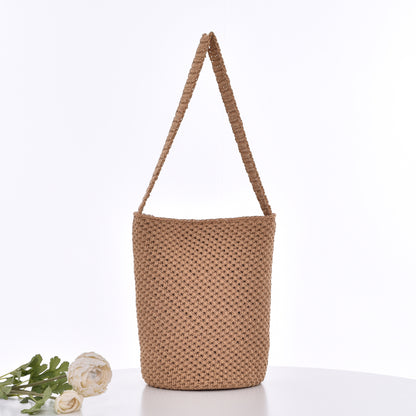 Gehäkelte Tragetasche Im Minimalistischen Design Brehn