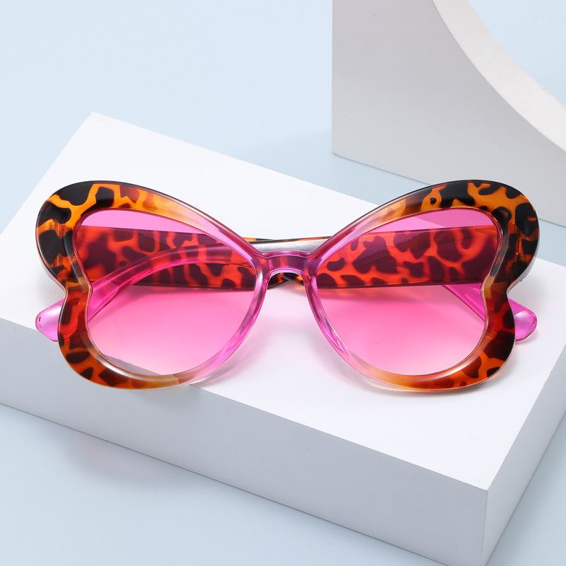 Damen Oversized-Sonnenbrille im verspielten Schmetterlingsdesign Brehn