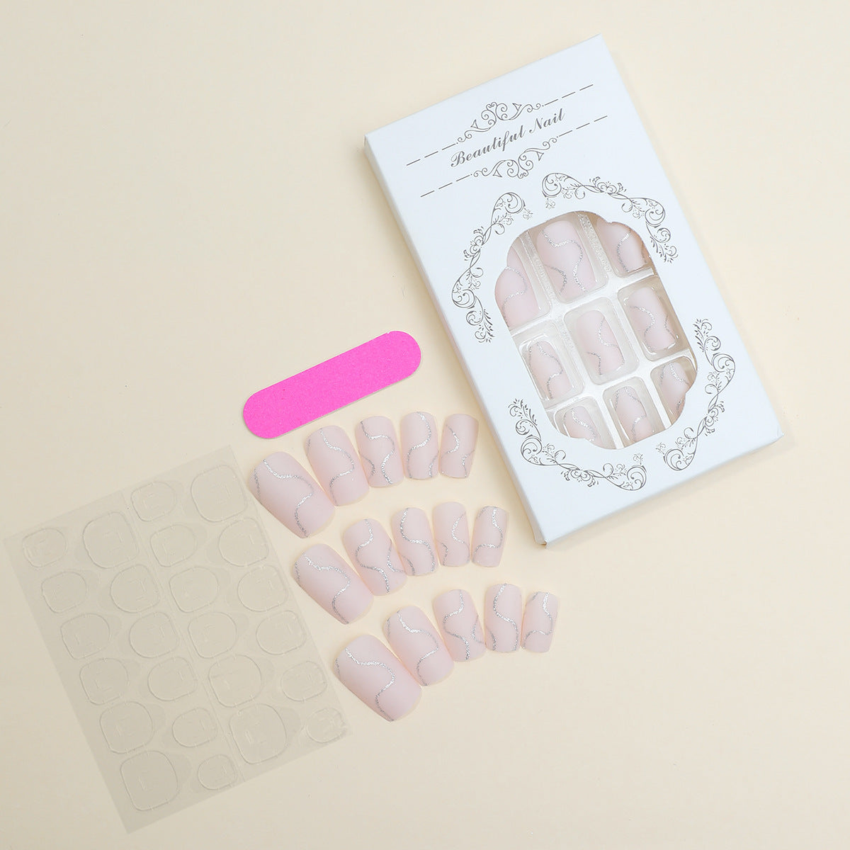 Kunstnagelset mit elegantem Glitter-Konturdesign Brehn