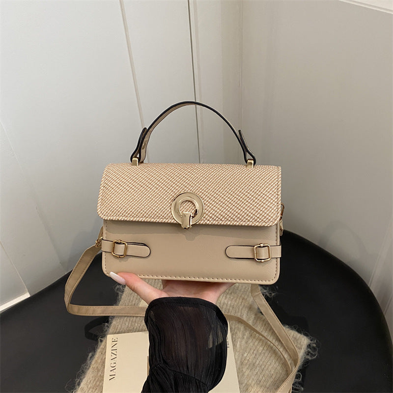 Strukturierte Handtasche