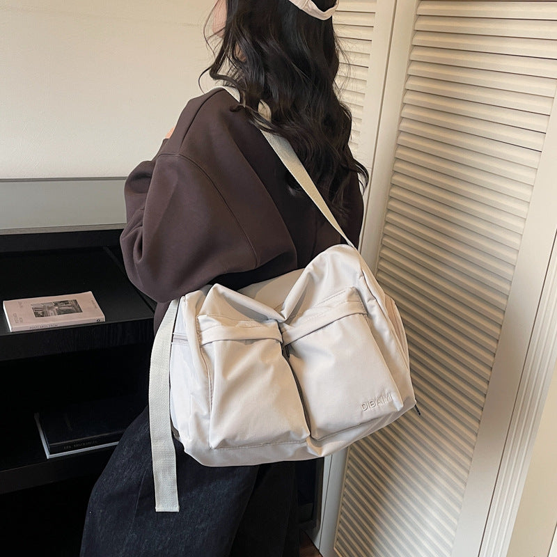 Damen Sportliche Schultertasche Brehn