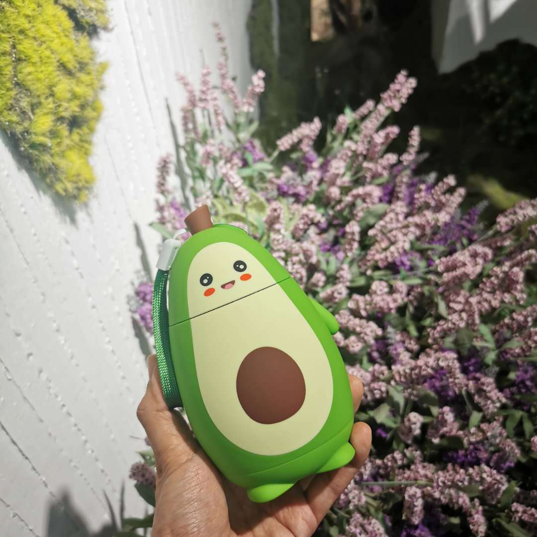 Damen kreative Avocado-Trinkflasche Brehn