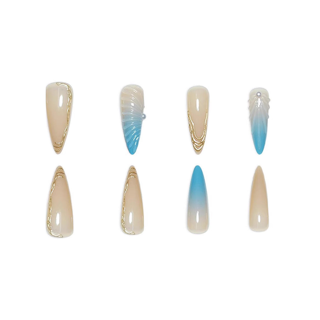 Künstlerisches Shell-Design Nagelverlängerungen Brehn