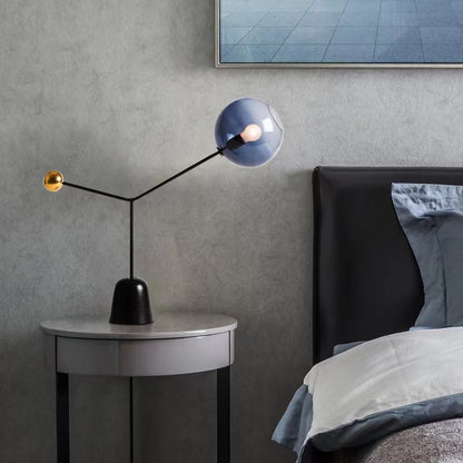 Künstlerische Tischlampe