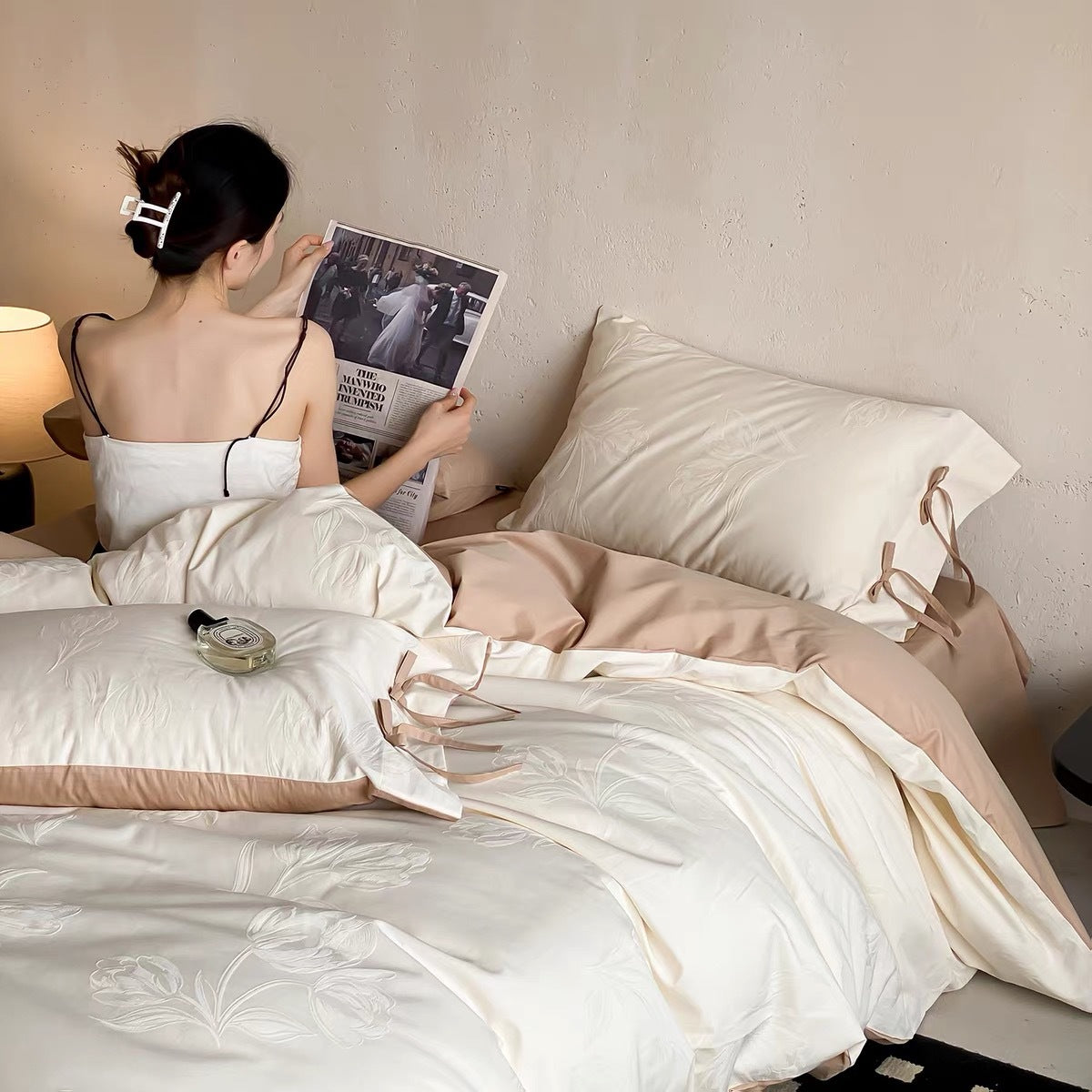 Luxuriöses Wendeduvet-Bezug-Set mit gebundenen Kissenbezügen