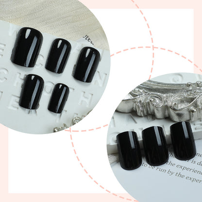 Elegante glänzende Press-On Nagelset Brehn