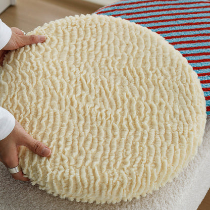 Runde gepolsterte Sitzauflage aus weichem Chenille mit Streifenstruktur Brehn