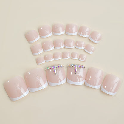 Kunstnagelset mit dekorativen Glitzer-Elementen Brehn